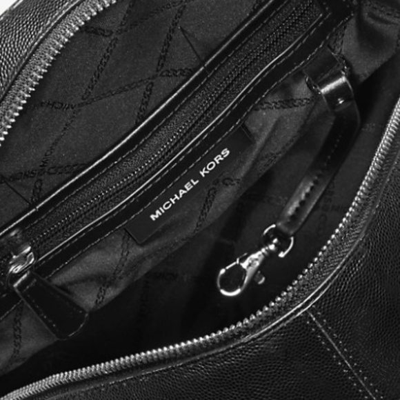 Michael kors medium rhea studded backpack like new - Picture 6 of 6